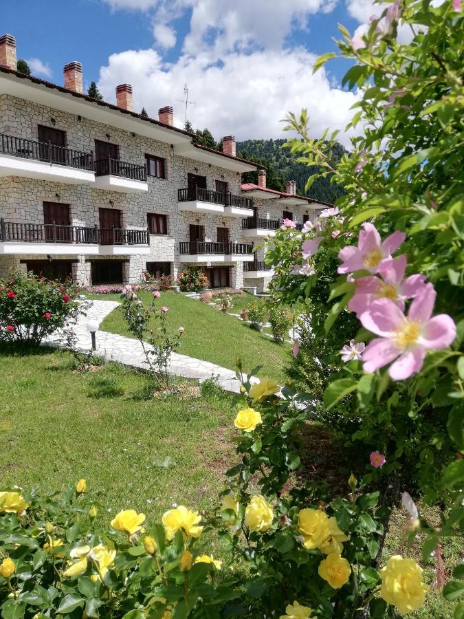 Ξενοδοχείο Μαγκιωση Neraidochori Exterior photo